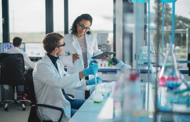 AdobeStock_Modern Medical Research Laboratory