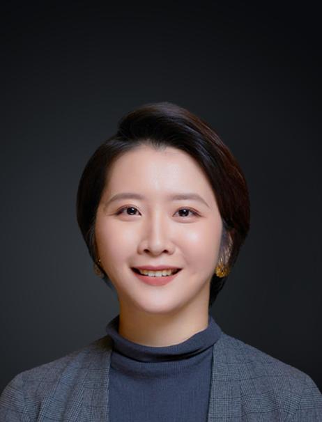Ada Wen.jpg