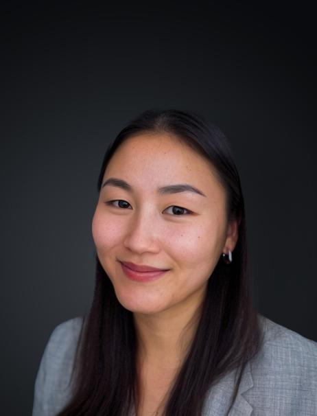 Leslie Zhang.jpg 